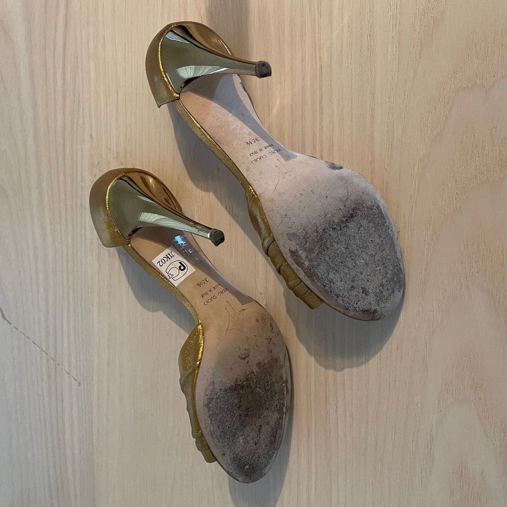 Guiseppe Zanotti Design Gold Leather Dress shoes